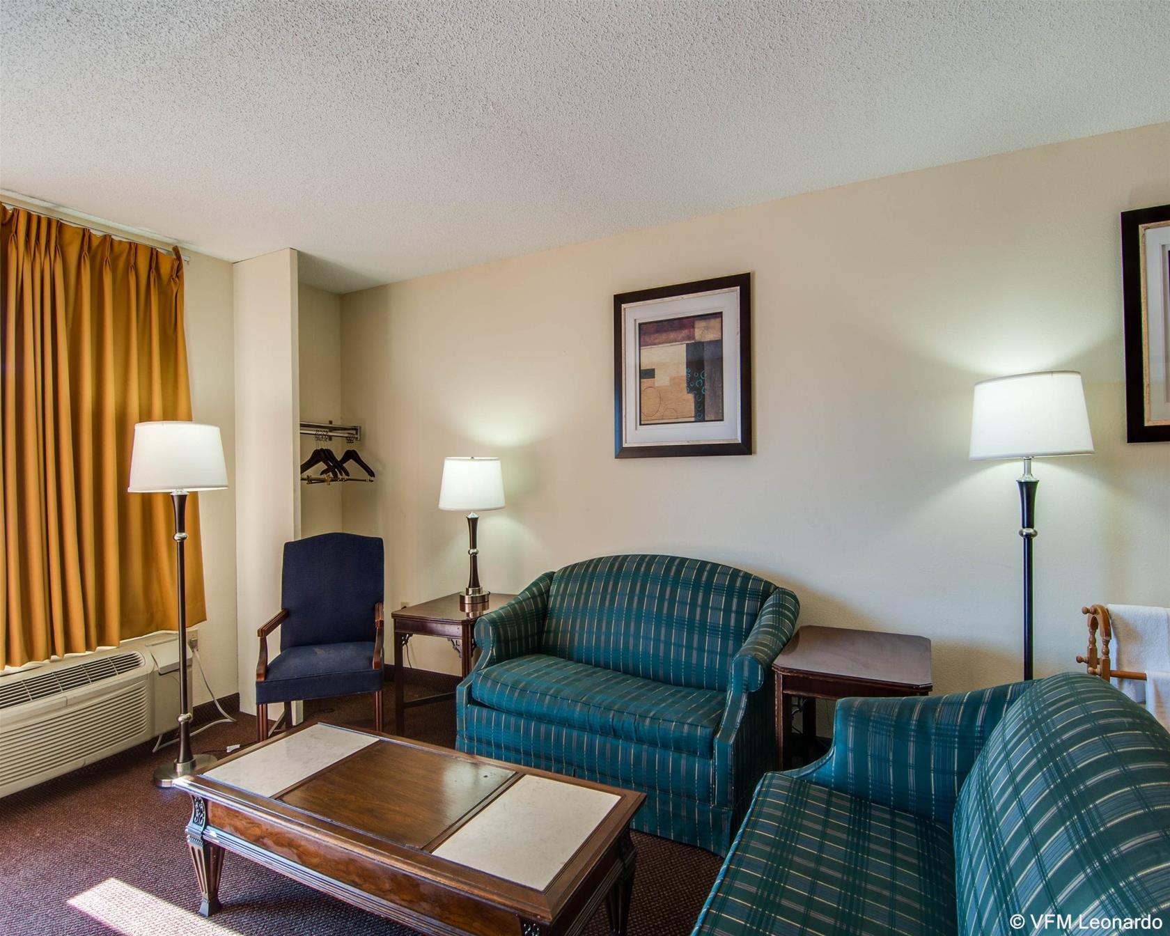 Econo Lodge Glade Springs I-81 Exterior foto