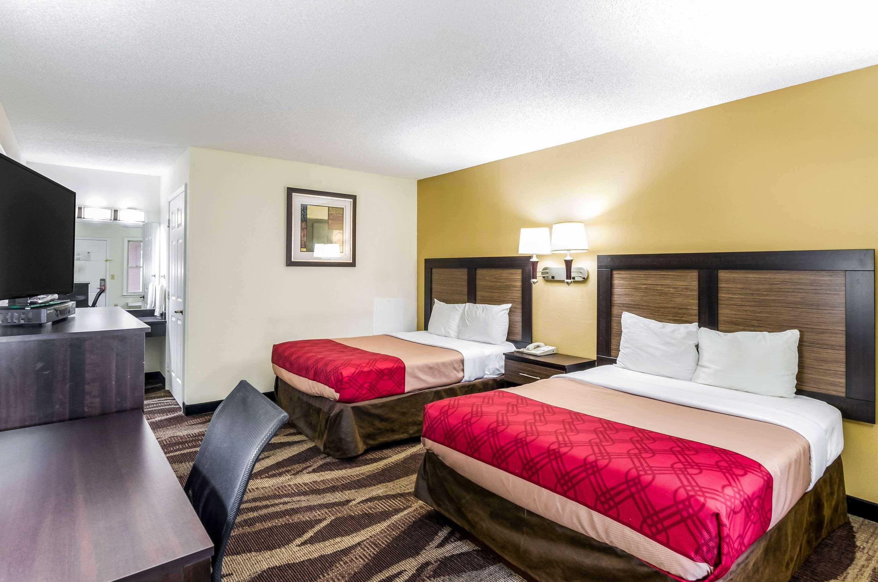 Econo Lodge Glade Springs I-81 Exterior foto